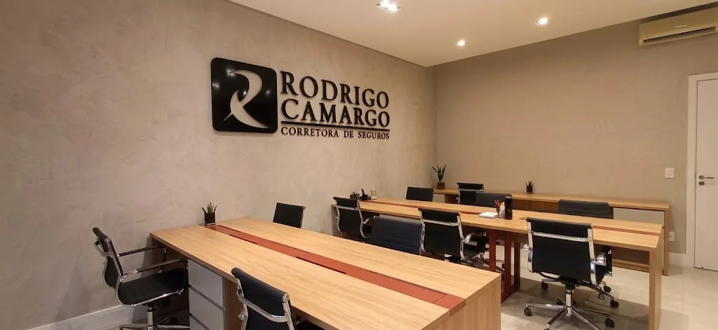 Interior do escritório da Rodrigo Camargo Corretora de Seguros